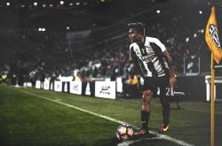 比赛规则变更引爆全场！，Scout意外战胜TES引发球迷热议